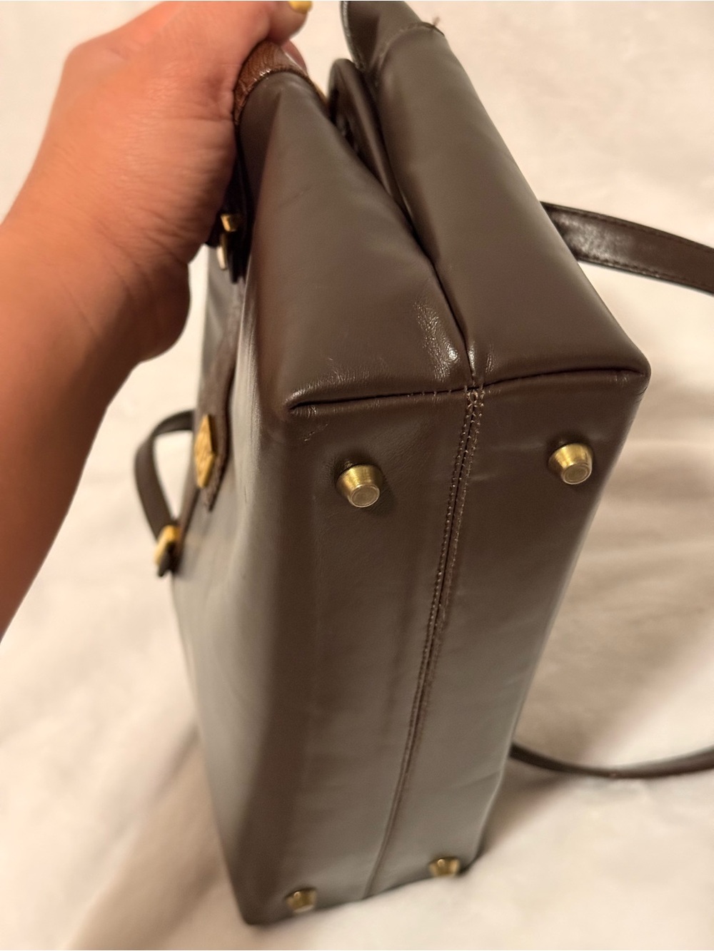 Vintage Givenchy Brown Leather 4G Logo Shoulder Bag - Picture 13 of 16
